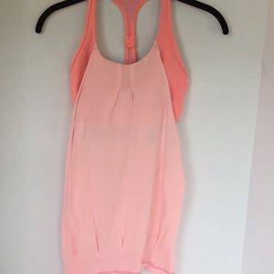 Lululemon Salmon colored tank top